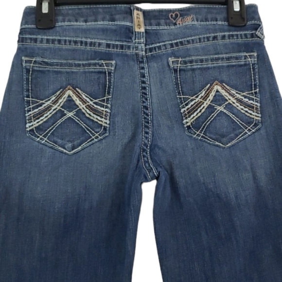 Ariat Real Denim~Youth Size 14~Blue Denim Jeans Low Rise. - Picture 1 of 12
